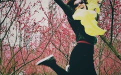 25岁女高中生未增删翻译中文翻译英语樱花